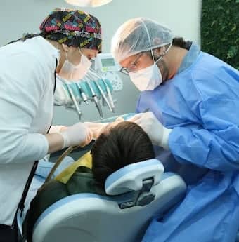 Slider image (5) IDC International Dental Clinic